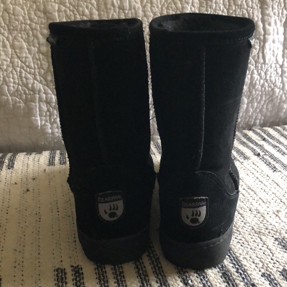 Kids- tall black bear paws. Barely worn. - Picture 4 of 5